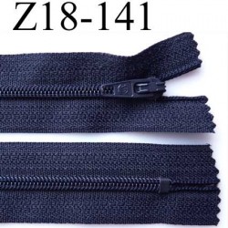 fermeture zip de marque longueur 18 cm  couleur bleu marine foncé largeur 2.5 cm  non séparable  glissière nylon largeur 4 mm