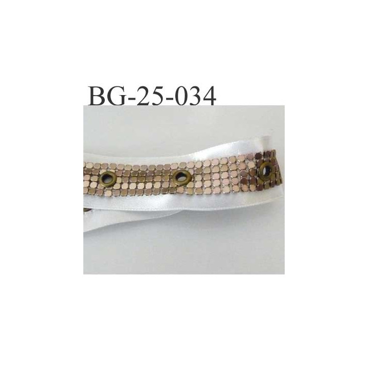 ruban  galon  couleur blanc et laiton clair largeur 25 mm  ruban satin et strass en métal brillant  avec rivets superbe