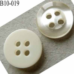 bouton diamètre 10 millimètres couleur ivoire et nacré cristal brillant  brillant 4 trous  diamètre 10 mm