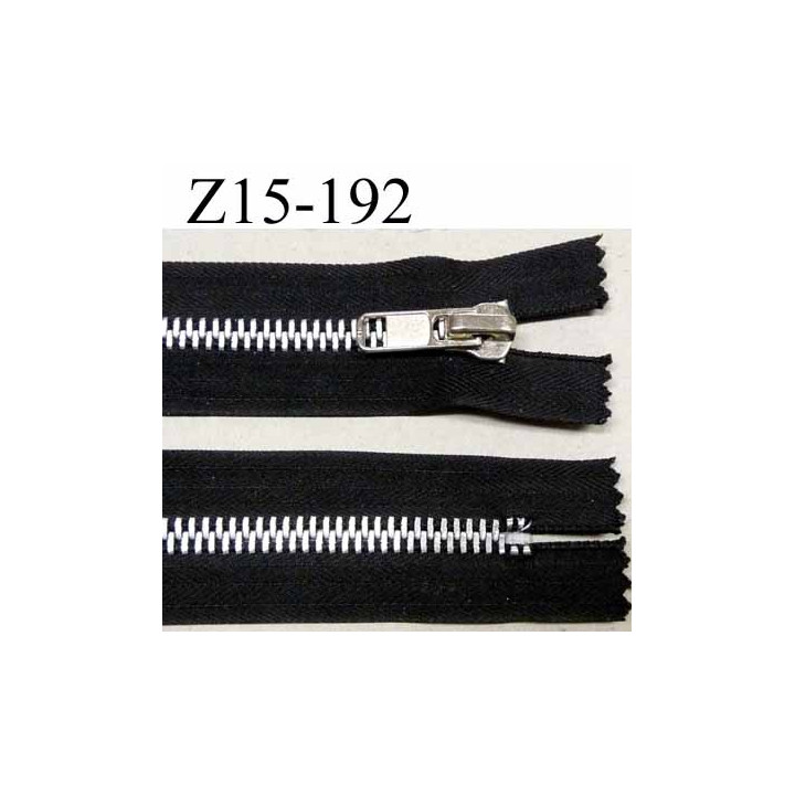 fermeture zip longueur 15 cm couleur noir non séparable largeur 4 cm glissière métal largeur 8 mm