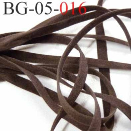 galon ruban lacette à plat  façon cuir ou daim  agréable au touché et souple largeur 5 mm couleur marron foncé  prix au mètre