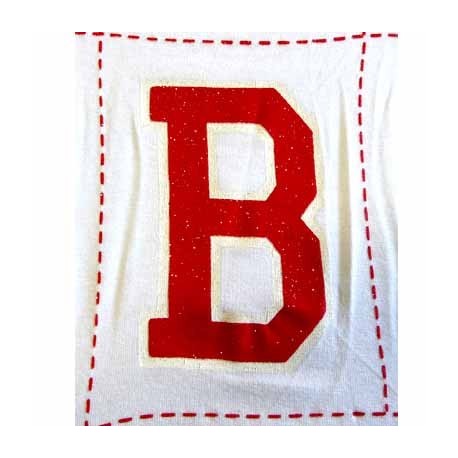  pièce rectangle de tissus avec la lettre B très jolie logo en sur épaisseur couleur rouge et blanc avec strass brillants
