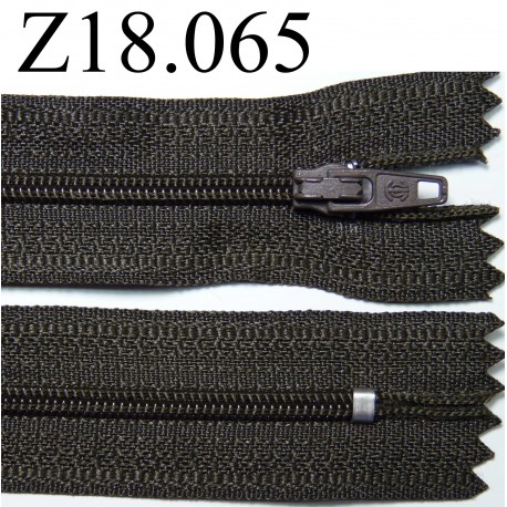 fermeture éclair longueur 18 cm couleur vert kaki foncé non séparable zip nylon largeur 2.5 cm