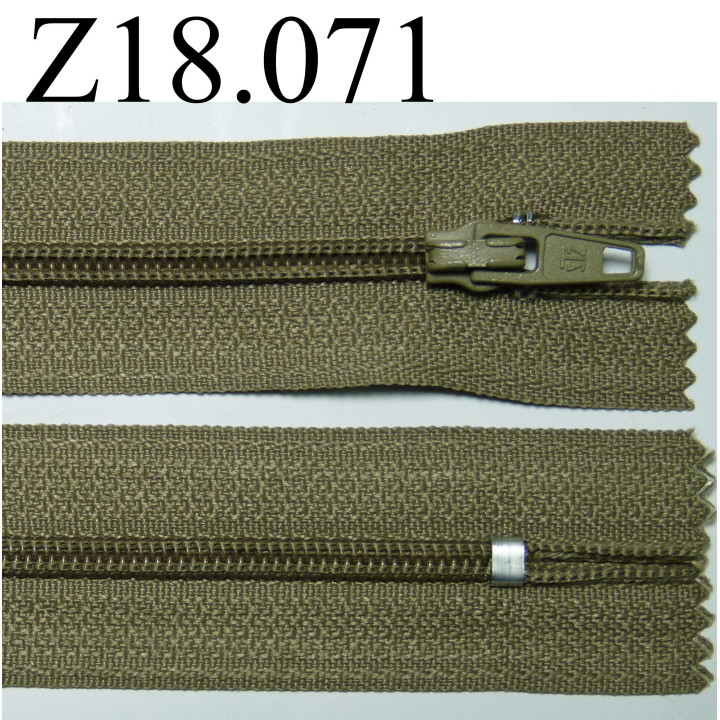 fermeture éclair longueur 18 cm couleur vert kaki  non séparable zip nylon largeur 2.5 cm largeur