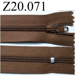 fermeture éclair longueur 20 cm couleur marron non  séparable zip nylon largeur 2.5 cm 