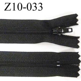 fermeture zip longueur 10 cm couleur noir non séparable largeur 2.4 cm glissière nylon largeur  4 mm