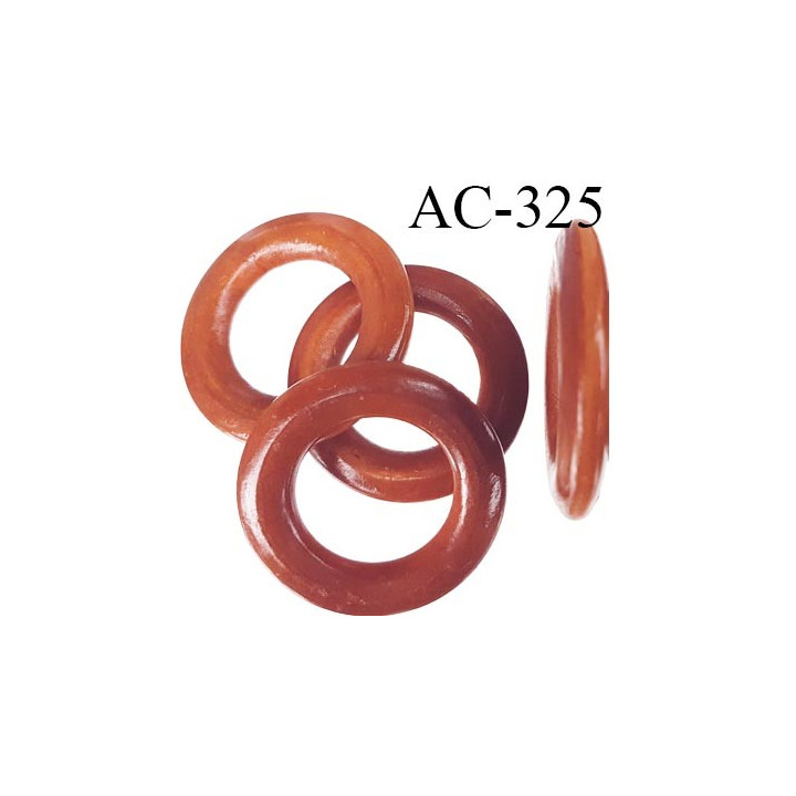 Anneau en bois vernis couleur caramel diamètre extérieur 48 mm diamètre intérieur 27 mm épaisseur 7 mm