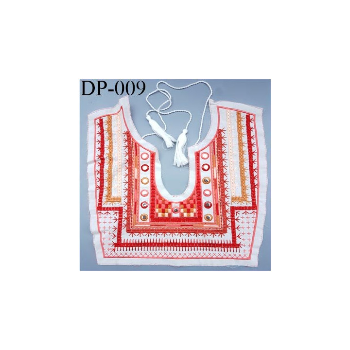 Devant Plastron Superbe en coton doux hauteur 30 cm largeur 30 cm largeur couleur écru rouge corail rose orange