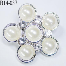 Bouton en forme de fleur avec perles incrustées nacré  haut de gamme  en métal diamètre 14 mm couleur  nacré et acier chromé