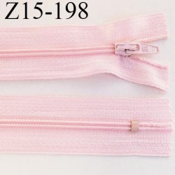 fermeture 15 cm zip glissière couleur rose non séparable longueur 15 cm largeur 2.5 cm zip nylon largeur de la glissière 4 mm