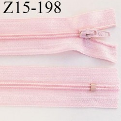 fermeture 15 cm zip glissière  couleur rose non séparable longueur 15 cm largeur 2.5 cm zip nylon largeur de la glissière  4 mm