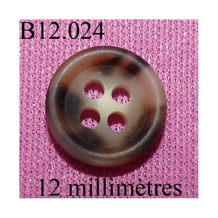 bouton 12 mm   couleur marron marbré mat sur les 2 faces 4 trous diamètre 12 millimètres