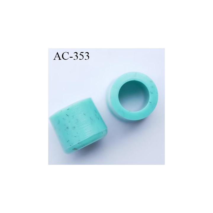 Stop cordon 5 mm en pvc  couleur turquoise moucheté dimètre intérieur 5 mm diamètre extérieur 7.8 mm hauteur 7 mm
