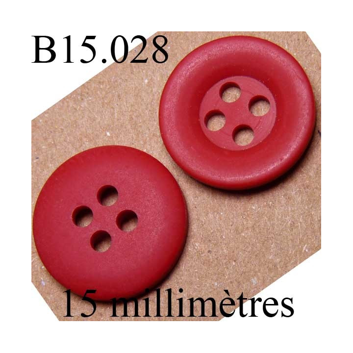 bouton 15 mm   couleur rouge mat 4 trous diamètre 15 millimètres
