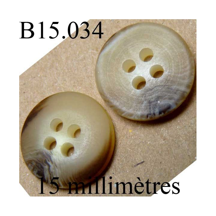bouton 15 mm couleur marron et corne mat 4 trous diamètre 15 millimètres