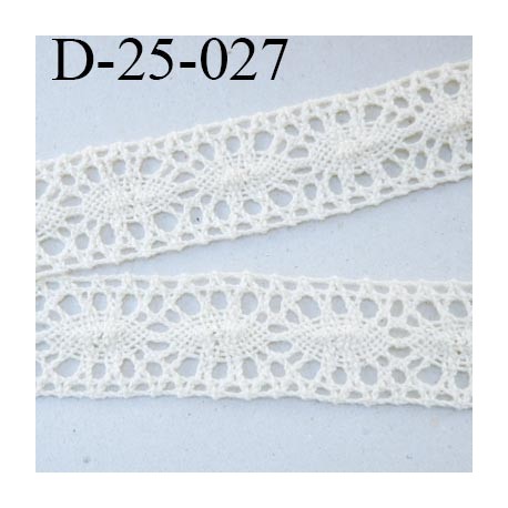 dentelle crochet ancienne 100% coton largeur 25 mm couleur écru provient d'une vieille mercerie parisienne prix au mètre