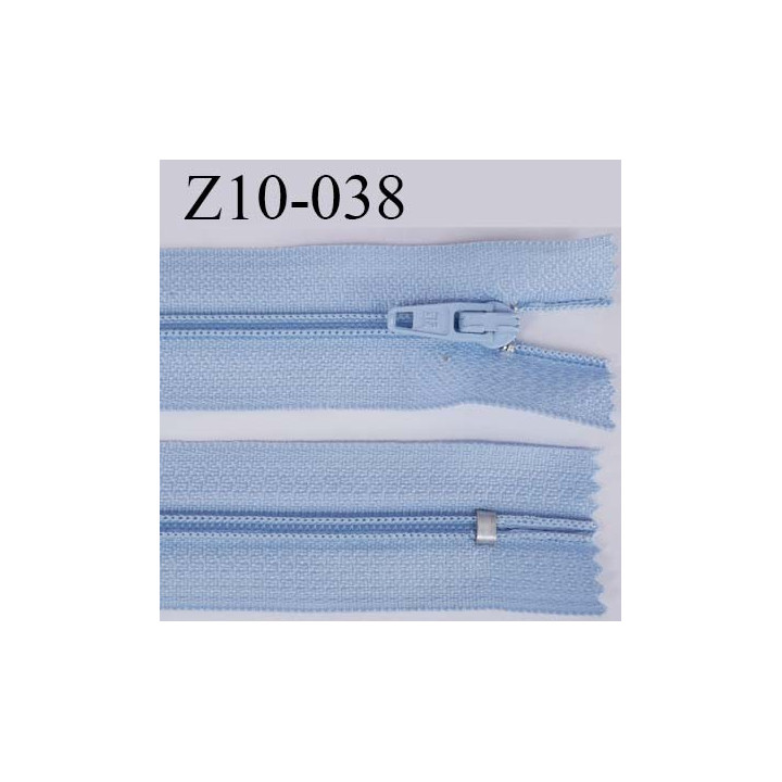 fermeture zip longueur 10 cm couleur bleu  clair non séparable largeur 2.4 cm glissière nylon largeur  4 mm