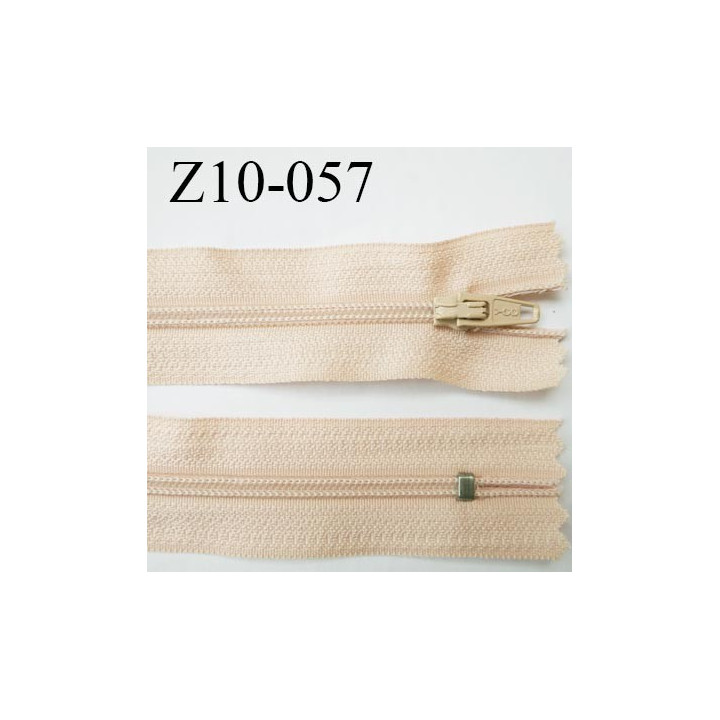 fermeture zip longueur 10 cm crème ou beige clair non séparable largeur 2.4 cm glissière nylon largeur  4 mm