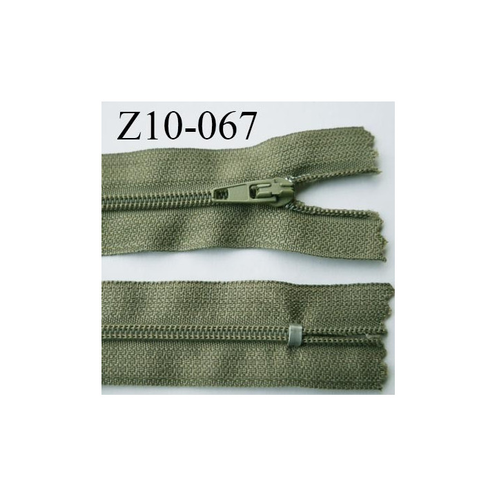 fermeture zip longueur 10 cm kaki non séparable largeur 2.4 cm glissière nylon largeur  4 mm
