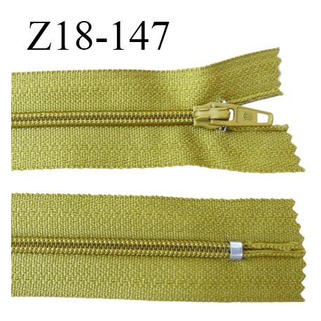 fermeture zip longueur 18 cm caca d'oie non séparable largeur 2.4 cm glissière nylon largeur 4 mm