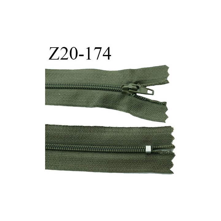 fermeture zip longueur 20 cm couleur vert kaki non séparable largeur 2.4 cm glissière nylon largeur  4 mm
