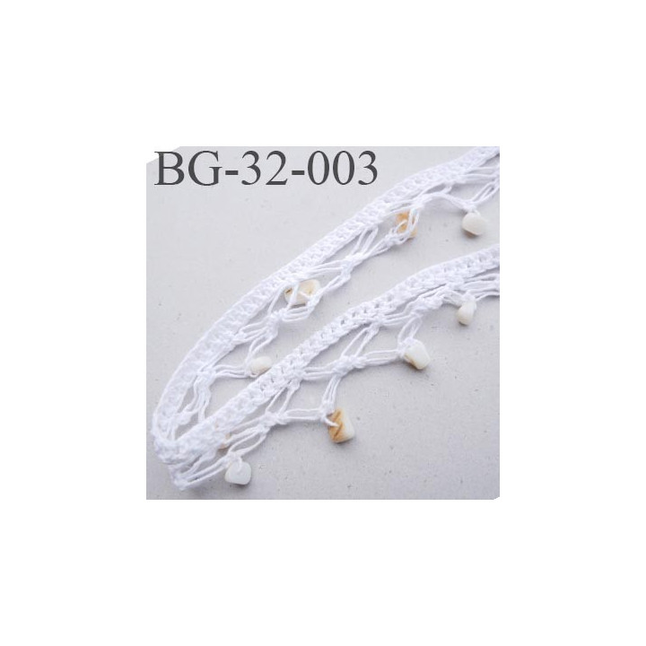 Galon dentelle 32 mm en coton blanc avec petits galets brillant style onyx largeur 32 mm prix au mètre
