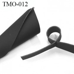 mousse de coque de sg lingerie très haut de gamme couleur noir largeur 145 cm 400 grs au m2  prix pour 10 cm par 145 cm