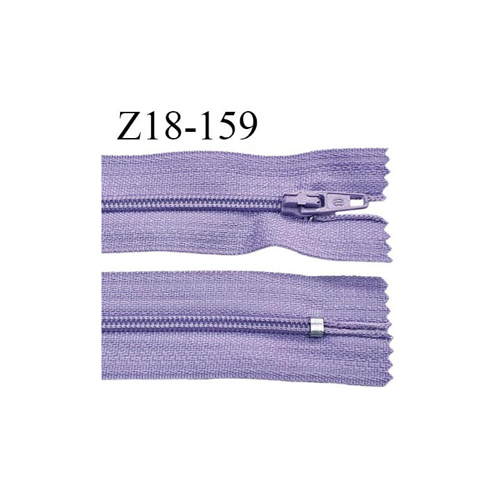 fermeture zip 18 cm couleur parme lilas non séparable largeur 2.4 cm glissière nylon largeur  4 mm longueur 18 cm