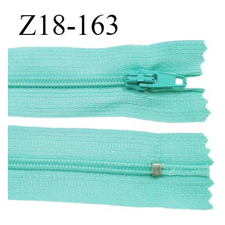 fermeture zip 18 cm couleur vert lagon non séparable largeur 2.4 cm glissière nylon largeur 4 mm longueur 18 cm