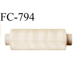 Bobine 500 m fil Polyester n° 120  écru 500 mètres fil européen bobiné en Europe ou France certifié oeko tex