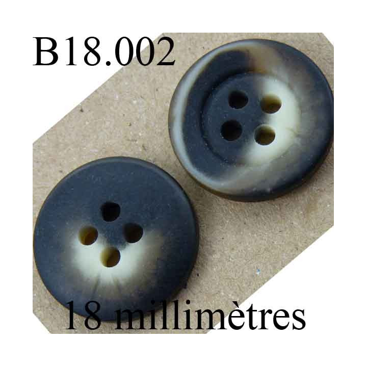 bouton 18 mm couleur marron foncé beige marbré 4 trous diamètre 18 mm