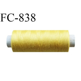 Bobine 500 m fil Polyester n° 120  jaune or 500 mètres fil européen bobiné en Europe ou France certifié oeko tex