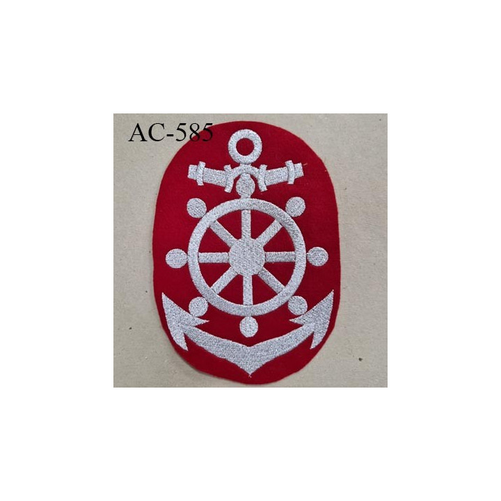 ornement applique écusson empiècement guipure MARIN thermocollant rouge et argenté
