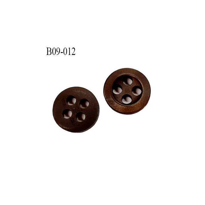 bouton 9 mm  pvc très haut de gamme bouton de grande marque couleur marron foncé 4 trous diamètre 9 millimètres