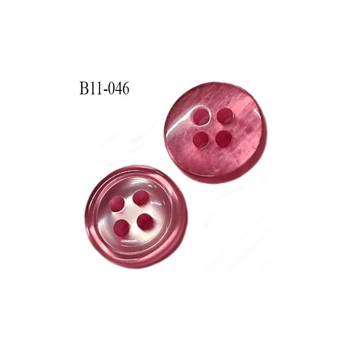 Bouton 11 mm  pvc très haut gamme couleur rose brillant nacré 4 trous épaisseur 3.5 mm diamètre 11 millimètres