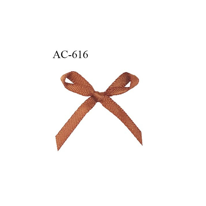 Noeud 25 mm lingerie haut de gamme couleur marron satiné largeur 25 mm hauteur 23 mm