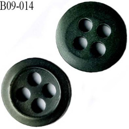 bouton 9 mm  pvc très haut de gamme bouton de grande marque couleur vert bouteille 4 trous diamètre 9 millimètres