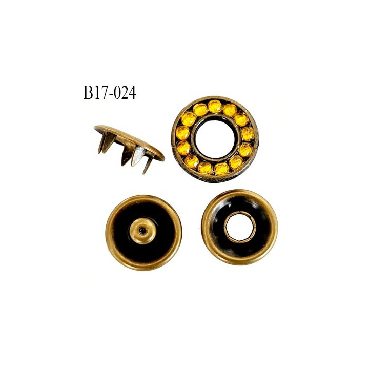 bouton 17 mm pression à griffe métal  couleur laiton ancien avec strass  5 griffes 17 mm ensemble de 4 pièces par bouton