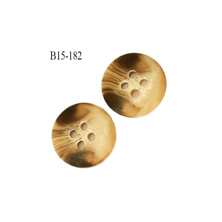 bouton 15 mm  pvc bombé épaisseur 3 mm  couleur beige marron brillant  4 trous diamètre 15 millimètres