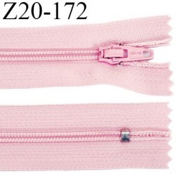 fermeture zip longueur 20 cm couleur rose non séparable largeur 2.4 cm glissière nylon largeur  4 mm