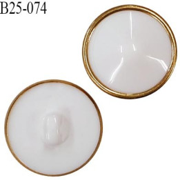 Bouton 25 mm dôme en pvc couleur blanc et doré accroche avec un anneau un diamètre 25 mm épaisseur 12 mm prix à l'unité