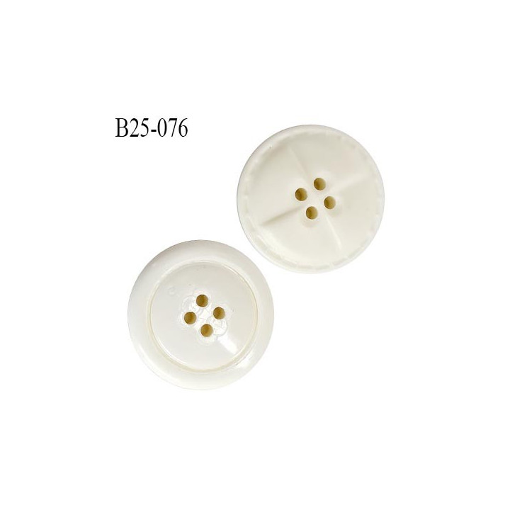 Bouton 25 mm en pvc effet capitonné couleur écru 4 trous diamètre 25 mm épaisseur 7 mm prix à l'unité