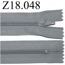 fermeture zip à glissière grise longueur 18 cm couleur gris non séparable zip nylon largeur 2.5 cm