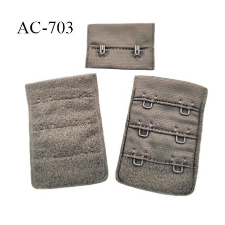 Agrafe attache 38 mm de soutien gorge 3 rangées 2 crochets largeur 38 mm hauteur 58 mm couleur taupe clair fabriqué en France