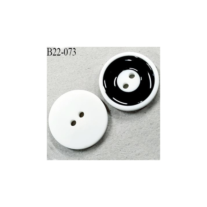Bouton 22 mm 2 trous en pvc couleur naturel blanc et le noir brillant diamètre 22 mm épaisseur 4 mm prix à l'unité