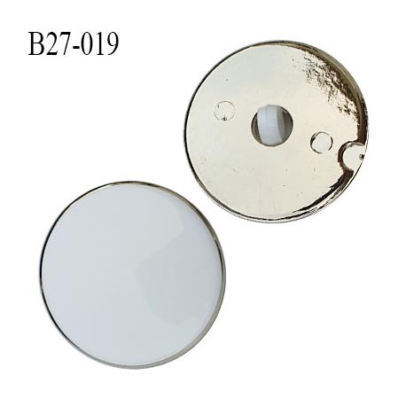 Bouton 27 mm en pvc couleur blanc sur socle couleur chrome accroche avec un anneau diamètre 27 mm épaisseur 8 mm prix à l'unité
