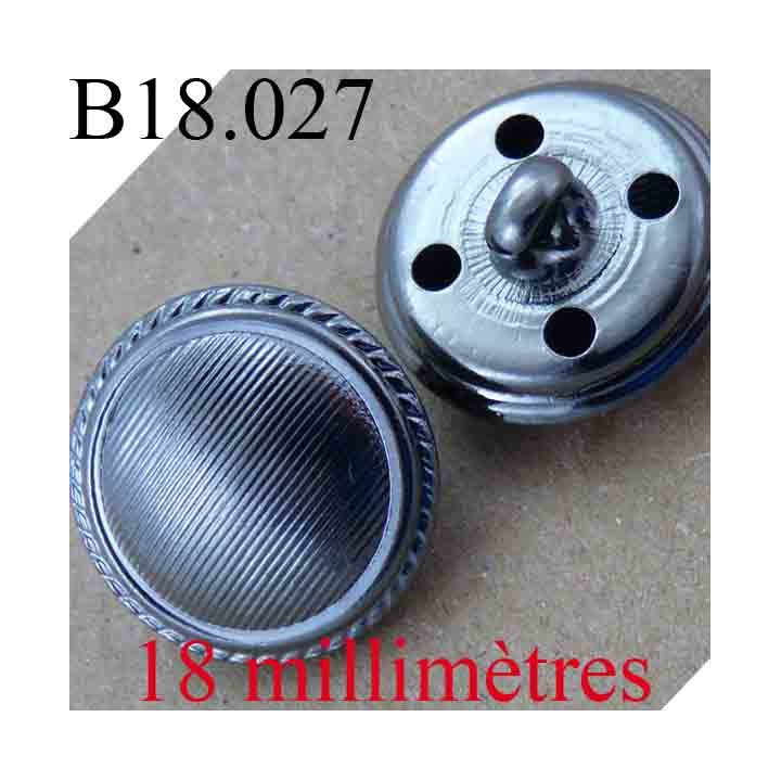 bouton 18 mm couleur chromé acier accroche avec un anneau ou 4 trous diamètre 18 mm