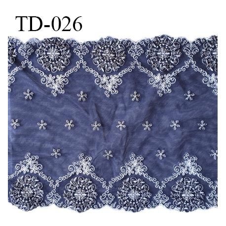 Dentelle broderie sur tulle 25 cm très haut de gamme largeur 25 cm couleur bleu astral très belle prix pour 10 cm