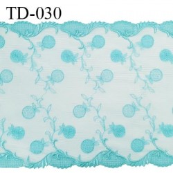 Dentelle broderie sur tulle 23 cm très haut de gamme largeur 23 cm couleur bleu horizon très belle prix pour 1 mètre