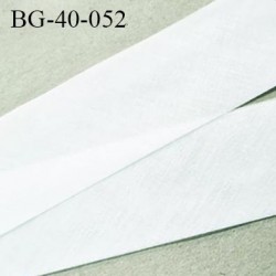 Biais à plat 40 mm à plier couleur blanc composition 65% polyester et 35 % coton largeur 40 mm prix au mètre